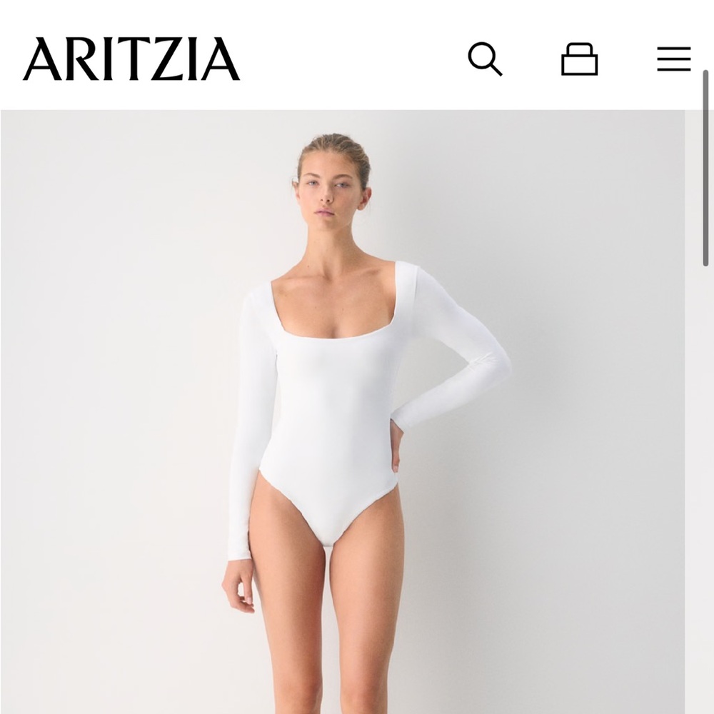 Aritiza Babaton Classic White Bodysuit